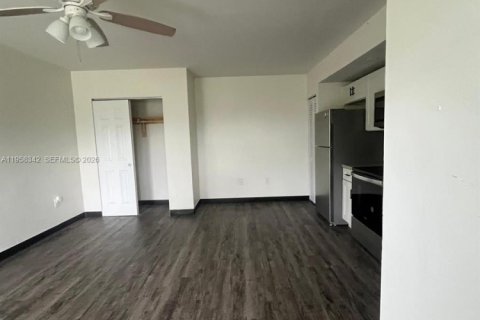 Appartement à louer à Miami, Floride: 46.64 m2 № 2024749 - photo 5
