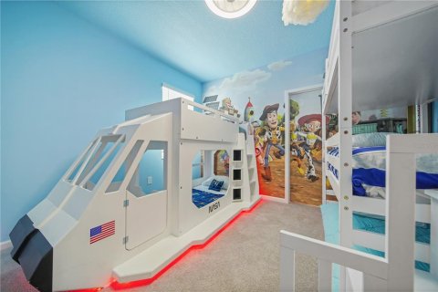 Casa en venta en Kissimmee, Florida, 14 dormitorios, 581.1 m2 № 1898458 - foto 20