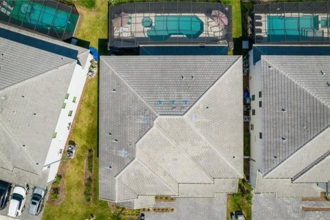 Casa en venta en Kissimmee, Florida, 14 dormitorios, 581.1 m2 № 1898458 - foto 6