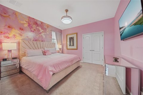 Casa en venta en Kissimmee, Florida, 14 dormitorios, 581.1 m2 № 1898458 - foto 29