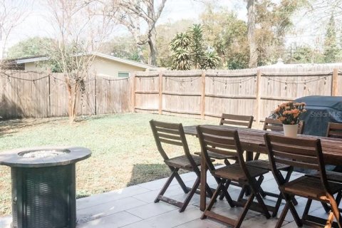 House in Clearwater, Florida 3 bedrooms, 156.08 sq.m. № 1915333 - photo 30