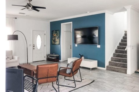 House in Clearwater, Florida 3 bedrooms, 156.08 sq.m. № 1915333 - photo 3