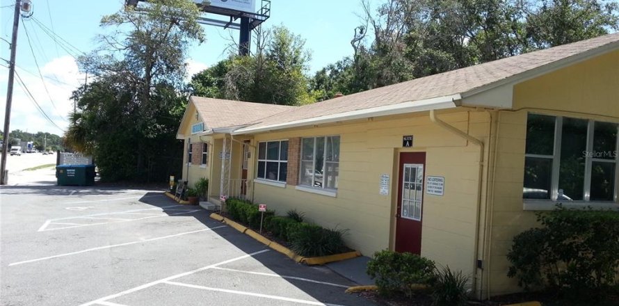 Immobilier commercial à Longwood, Floride № 2436693