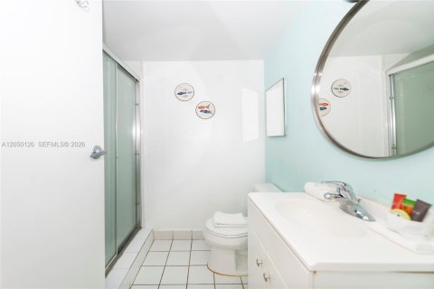 Copropriété à louer à Miami Beach, Floride: 37.16 m2 № 2252130 - photo 4
