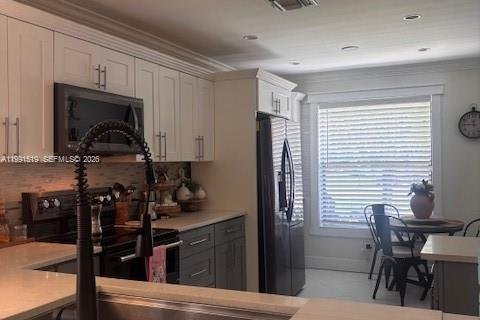 Купить таунхаус в Тамарак, Флорида 3 спальни, 184.78м2, № 2063212 - фото 16