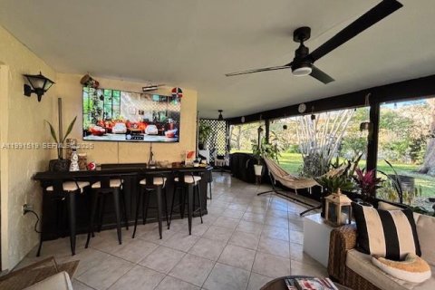 Купить таунхаус в Тамарак, Флорида 3 спальни, 184.78м2, № 2063212 - фото 6