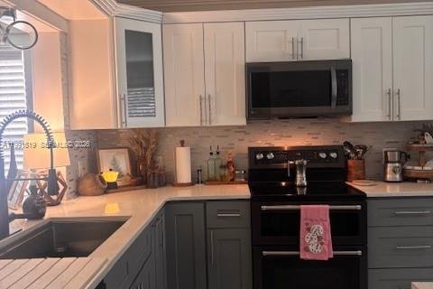 Купить таунхаус в Тамарак, Флорида 3 спальни, 184.78м2, № 2063212 - фото 13