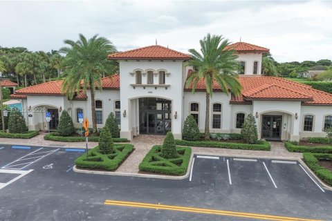 Touwnhouse à louer à Pembroke Pines, Floride: 3 chambres, 208.66 m2 № 2439367 - photo 18