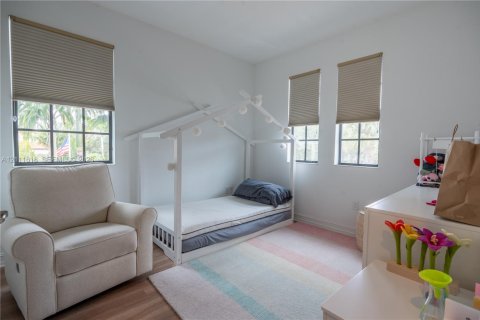 Touwnhouse à louer à Pembroke Pines, Floride: 3 chambres, 208.66 m2 № 2439367 - photo 13
