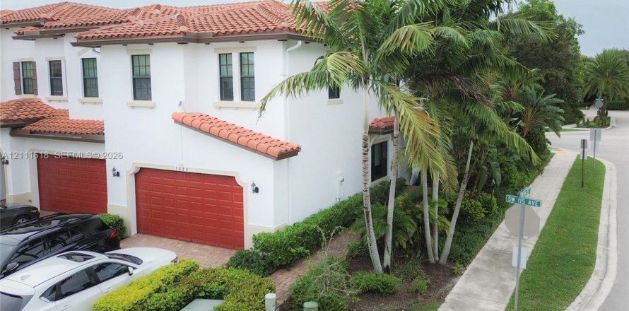 Touwnhouse à Pembroke Pines, Floride 3 chambres, 208.66 m2 № 2439367