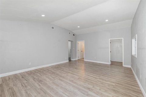 Casa en venta en Altamonte Springs, Florida, 3 dormitorios, 151.52 m2 № 1661884 - foto 8