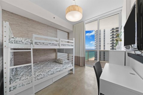 Copropriété à louer à Sunny Isles Beach, Floride: 3 chambres, 183.85 m2 № 2088358 - photo 27