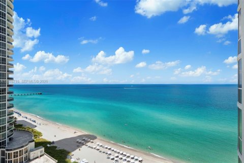 Copropriété à louer à Sunny Isles Beach, Floride: 3 chambres, 183.85 m2 № 2088358 - photo 22