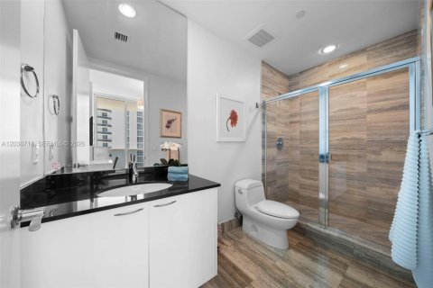 Copropriété à louer à Sunny Isles Beach, Floride: 3 chambres, 183.85 m2 № 2088358 - photo 29