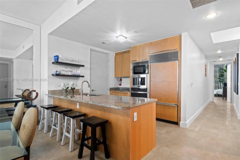Copropriété à louer à Sunny Isles Beach, Floride: 3 chambres, 183.85 m2 № 2088358 - photo 4