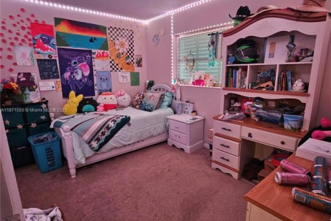 Casa en venta en Homestead, Florida, 4 dormitorios, 125.14 m2 № 1927472 - foto 10