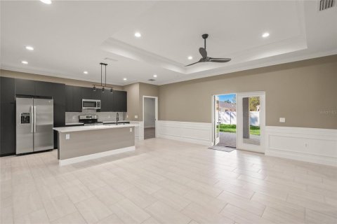 Villa ou maison à vendre à North Port, Floride: 3 chambres, 152.27 m2 № 1906399 - photo 5
