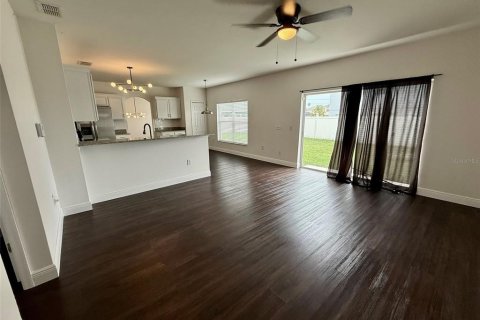 Casa en alquiler en Kissimmee, Florida, 4 dormitorios, 195.37 m2 № 1843515 - foto 10