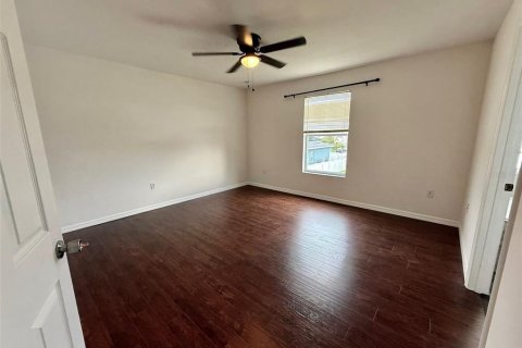Casa en alquiler en Kissimmee, Florida, 4 dormitorios, 195.37 m2 № 1843515 - foto 20
