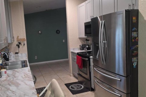Villa ou maison à vendre à Port St. Lucie, Floride: 3 chambres, 139.82 m2 № 2250082 - photo 4