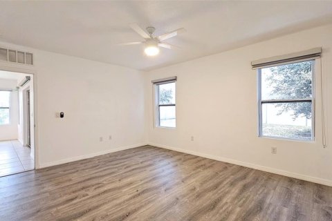 House in Kissimmee, Florida 4 bedrooms, 177.44 sq.m. № 1837992 - photo 23