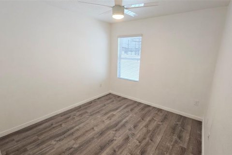 House in Kissimmee, Florida 4 bedrooms, 177.44 sq.m. № 1837992 - photo 29