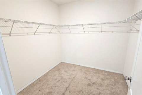 House in Kissimmee, Florida 4 bedrooms, 177.44 sq.m. № 1837992 - photo 27