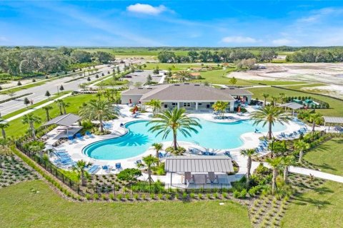 House in Kissimmee, Florida 4 bedrooms, 177.44 sq.m. № 1837992 - photo 3