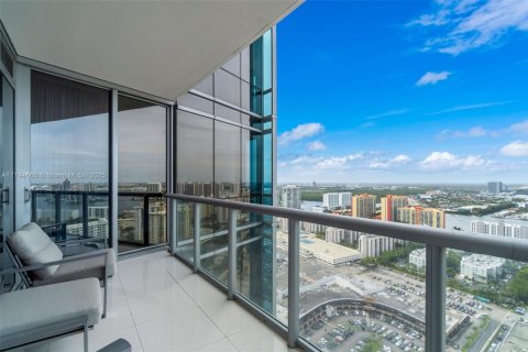 Купить кондоминиум в Санни-Айлс-Бич, Флорида 4 спальни, 230.86м2, № 1707026 - фото 19
