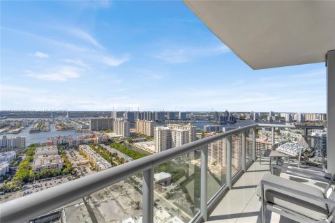 Купить кондоминиум в Санни-Айлс-Бич, Флорида 4 спальни, 230.86м2, № 1707026 - фото 20