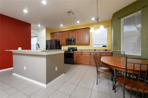 Casa en venta en Land O' Lakes, Florida, 4 dormitorios, 217.39 m2 № 1916975 - foto 12