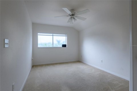 Casa en venta en Land O' Lakes, Florida, 4 dormitorios, 217.39 m2 № 1916975 - foto 21