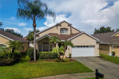 Casa en venta en Land O' Lakes, Florida, 4 dormitorios, 217.39 m2 № 1916975 - foto 1