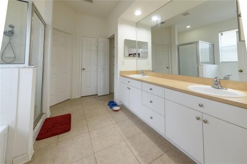 Casa en venta en Land O' Lakes, Florida, 4 dormitorios, 217.39 m2 № 1916975 - foto 17
