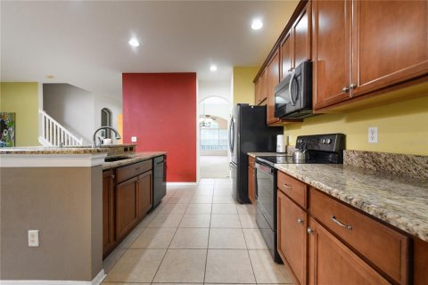 Casa en venta en Land O' Lakes, Florida, 4 dormitorios, 217.39 m2 № 1916975 - foto 11