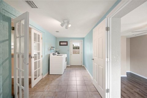 Casa en venta en Bowling Green, Florida, 4 dormitorios, 153.75 m2 № 1680694 - foto 28