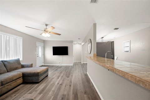 Casa en venta en Bowling Green, Florida, 4 dormitorios, 153.75 m2 № 1680694 - foto 8