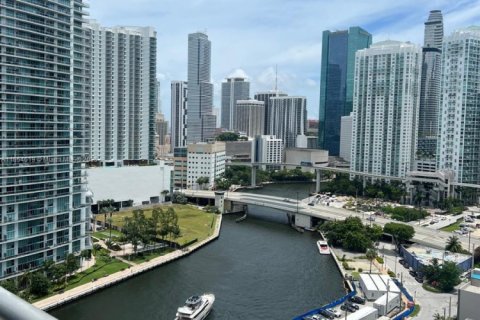 Купить кондоминиум в Майами, Флорида 2 спальни, 103.4м2, № 1960378 - фото 22