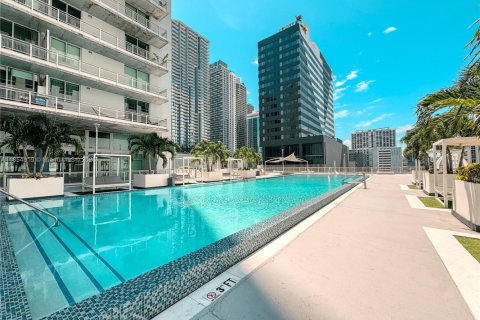 Купить кондоминиум в Майами, Флорида 2 спальни, 103.4м2, № 1960378 - фото 27