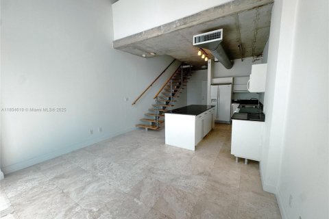 Купить кондоминиум в Майами, Флорида 2 спальни, 103.4м2, № 1960378 - фото 8