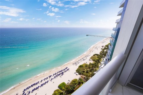 Copropriété à vendre à Sunny Isles Beach, Floride: 1 chambre, 79.71 m2 № 1707189 - photo 30