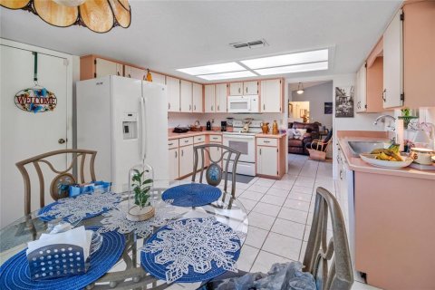 Купить виллу или дом в Палм-Кост, Флорида 3 комнаты, 173.17м2, № 2205416 - фото 11