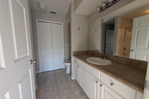 Copropriété à vendre à Sarasota, Floride: 2 chambres, 122.26 m2 № 2094146 - photo 13