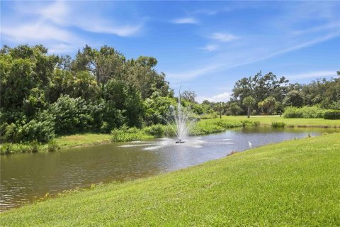 Adosado en venta en Sarasota, Florida, 3 dormitorios, 160.16 m2 № 2140676 - foto 2