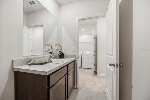 Adosado en venta en Sarasota, Florida, 3 dormitorios, 160.16 m2 № 2140676 - foto 18