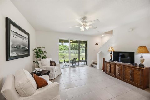 Adosado en venta en Sarasota, Florida, 3 dormitorios, 160.16 m2 № 2140676 - foto 6