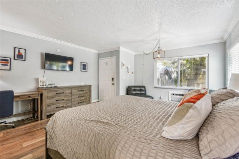 Copropriété à vendre à Tampa, Floride: 3 pièces, 35.67 m2 № 1919132 - photo 10