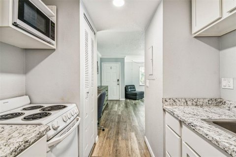 Copropriété à vendre à Tampa, Floride: 3 pièces, 35.67 m2 № 1919132 - photo 25