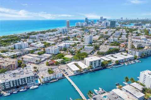 Купить кондоминиум в Майами-Бич, Флорида 1 спальня, 59.36м2, № 1948504 - фото 15