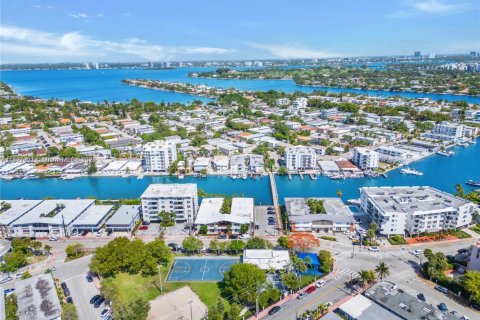 Купить кондоминиум в Майами-Бич, Флорида 1 спальня, 59.36м2, № 1948504 - фото 18
